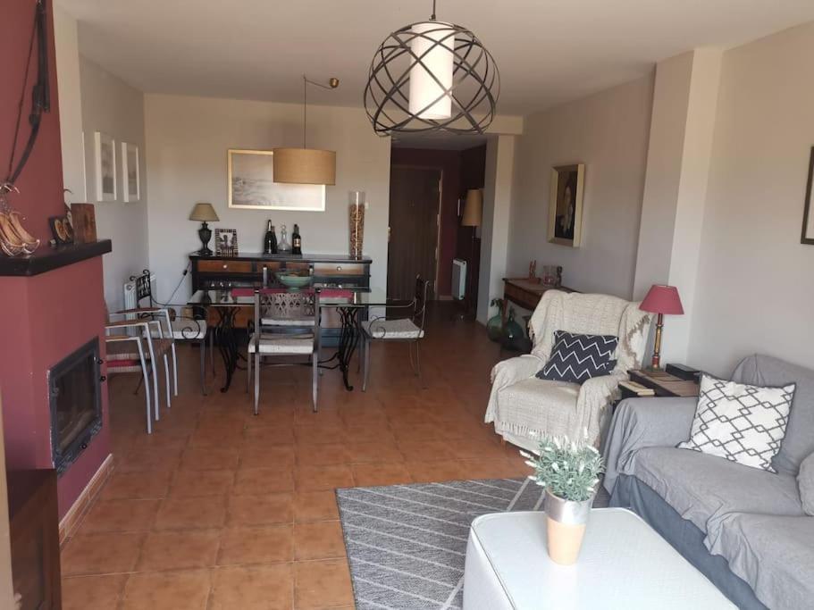 Estancia Con Jardin Entre Golf Y Monte - Cerca Logrono Sojuela Bagian luar foto