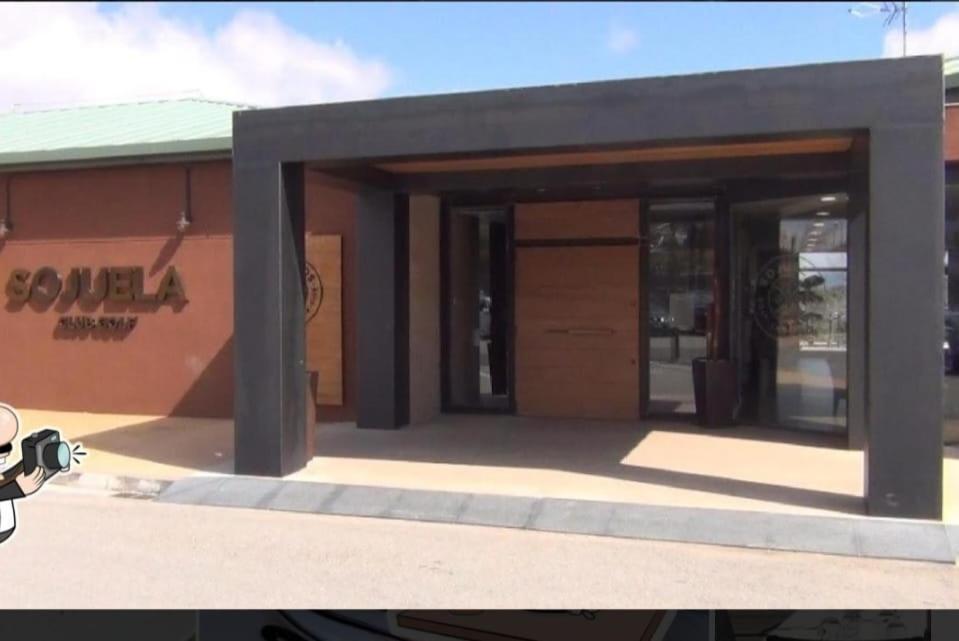 Estancia Con Jardin Entre Golf Y Monte - Cerca Logrono Sojuela Bagian luar foto