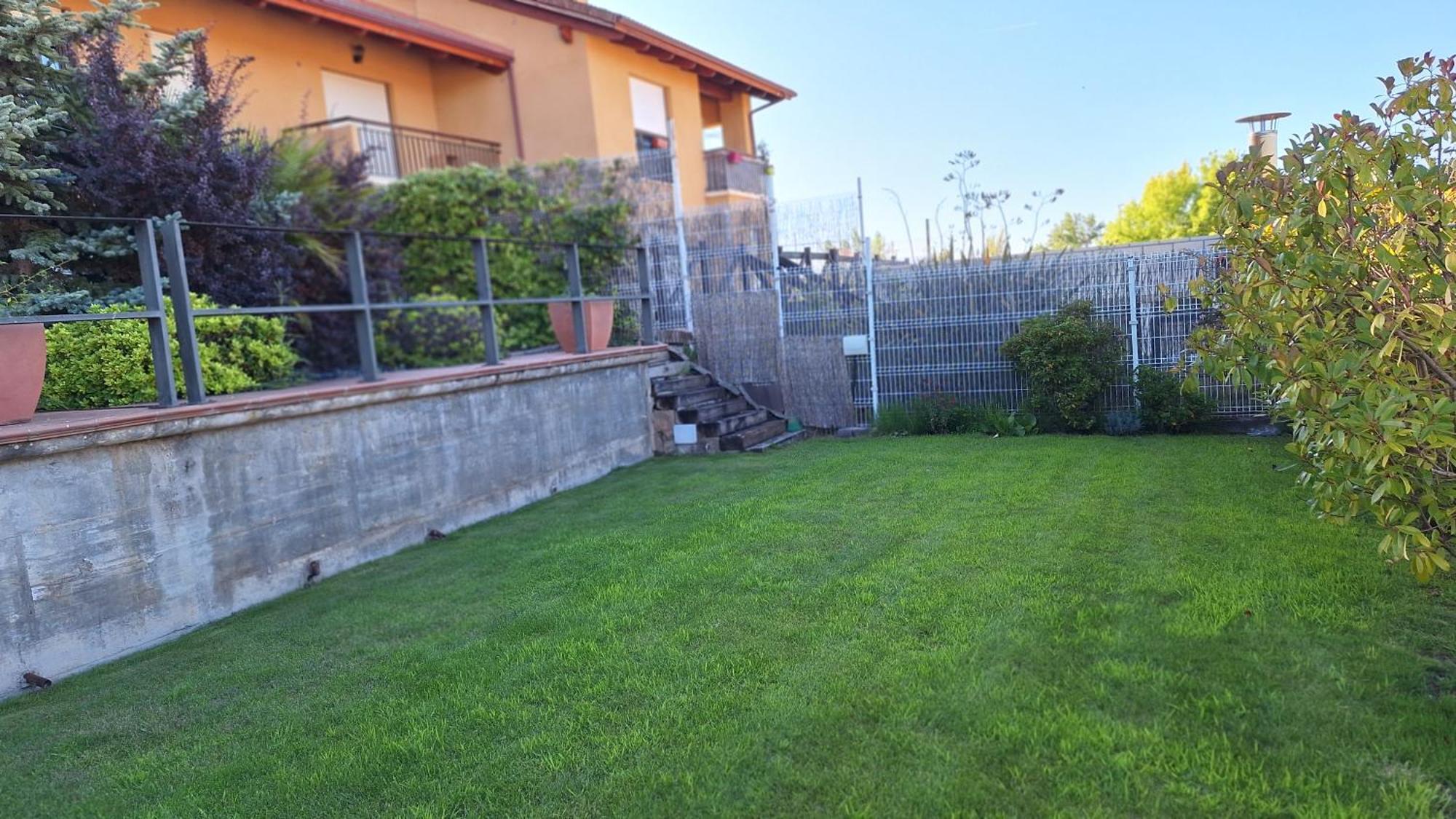 Estancia Con Jardin Entre Golf Y Monte - Cerca Logrono Sojuela Bagian luar foto
